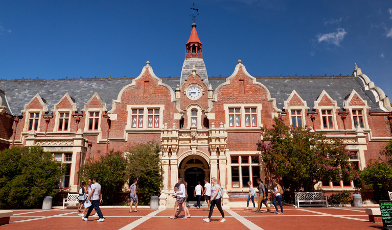 Lincoln University Scholarships 2025-2026 Lincoln University Scholarships 2025-2026